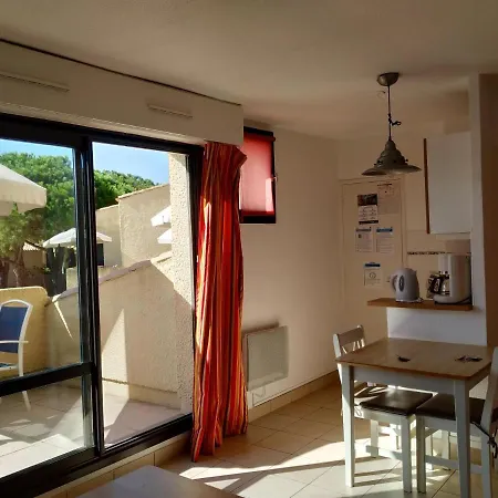 Studio Climatise Box 5 G Residence Odalys Saint Loup, Piscine ,Parking Prive Et Superette 25 Apartment Agde