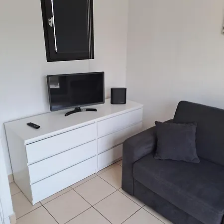 Studio Climatise Box 5 G Residence Odalys Saint Loup, Piscine ,Parking Prive Et Superette 25 Apartment Agde