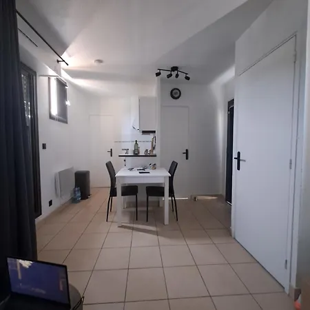 Studio Climatise Box 5 G Residence Odalys Saint Loup, Piscine ,Parking Prive Et Superette 25 Apartment